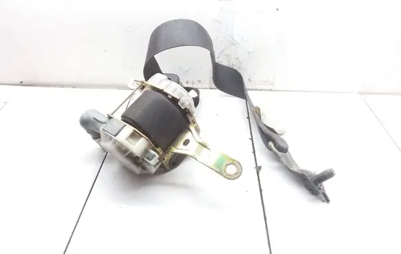 Subaru Legacy Front seatbelt 7K8330P 0432127 G087917