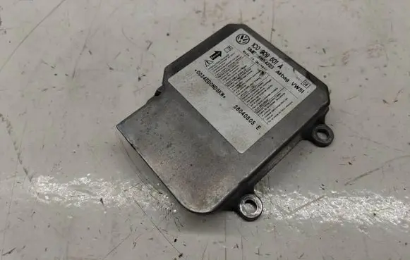 Skoda Fabia Mk1 (6Y) Airbag control unit/module 1C0909601A 5WK43123
