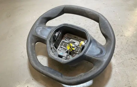 Peugeot Partner Steering wheel 34236706C 98171149ZD 342367068
