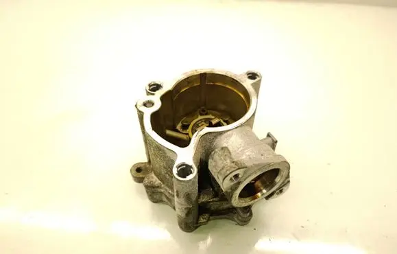 Volvo S60 Vacuum pump 31480558