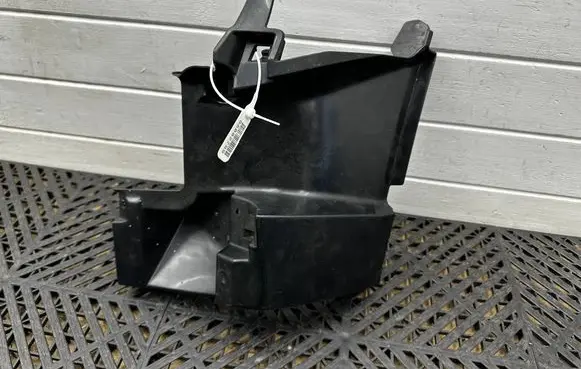 BMW 3 F30 F35 F31 Front bumper mounting bracket 8056321 18648510 72XX5XA1XX