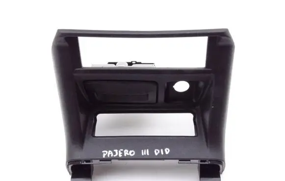 Mitsubishi Pajero Car ashtray MR402625