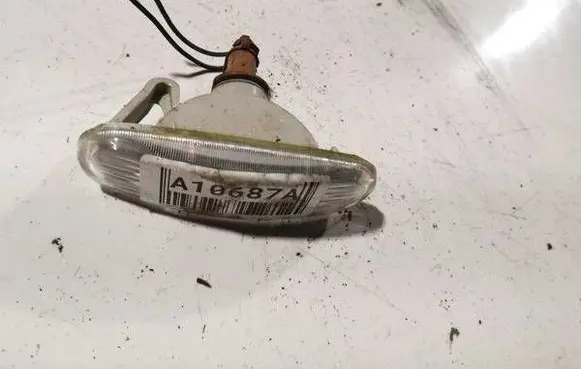 Peugeot Bipper Front fender indicator light 