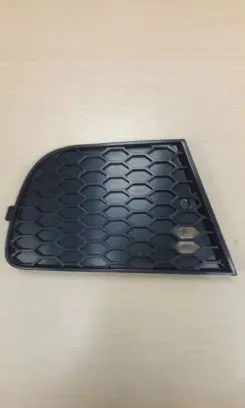 Volkswagen Cross Polo Front bumper lower grill 6Q0805666K