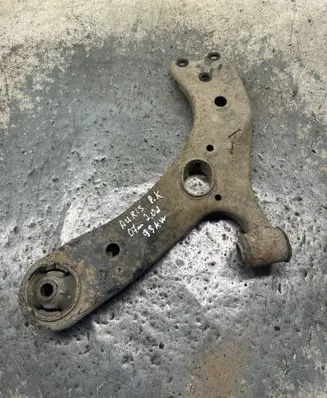 Toyota Auris 150 Front lower control arm/wishbone