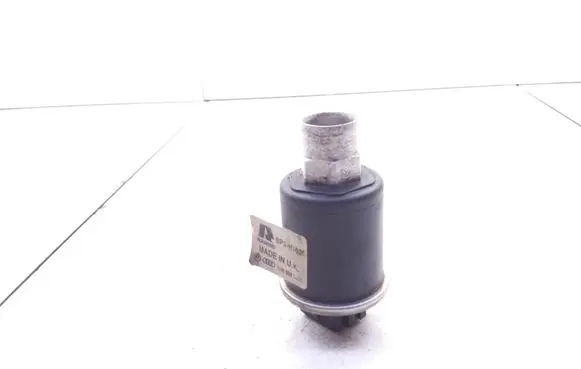 Air conditioning (A/C) pressure sensor