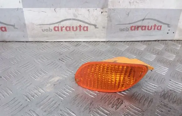 Ford Focus Front indicator light X84X13369A
