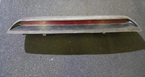 Volkswagen PASSAT B5 Third/center stoplight 3b5945121