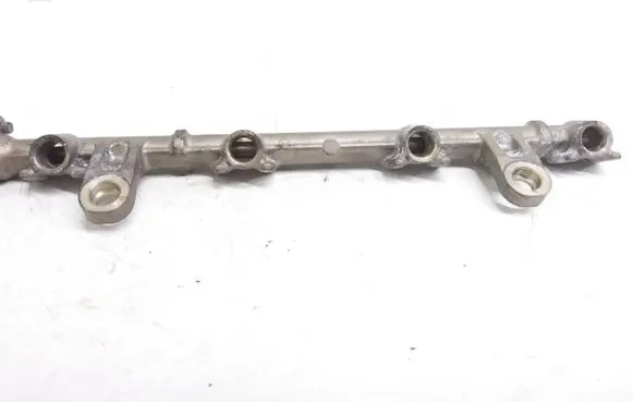 Toyota Yaris Fuel main line pipe