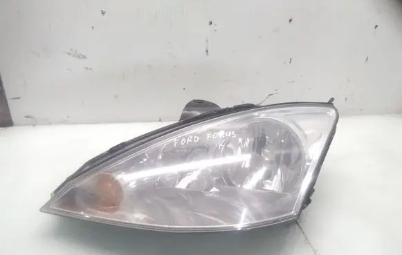 Ford Focus Headlight/headlamp