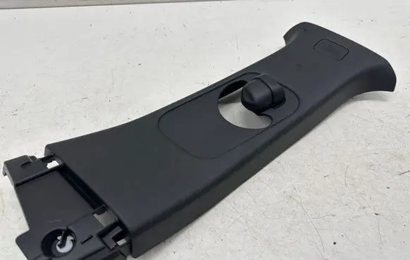 Nissan Qashqai J12 (B) pillar trim (top) 769856UAOA