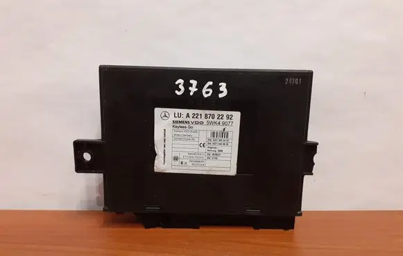 Mercedes-Benz S W221 Keyless (KESSY) go control unit/module A2215454432 A2218702292
