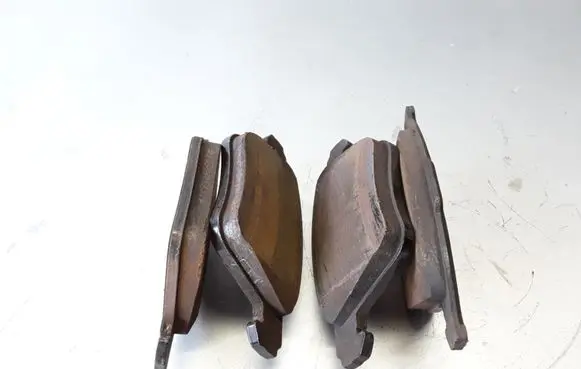 Volvo S60 Brake pads (front) 