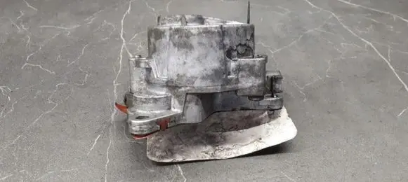 Renault Trafic I Vacuum pump 8200520476