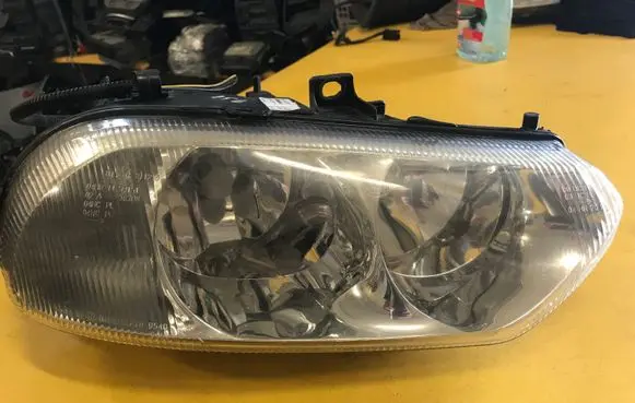 Alfa Romeo 156 Headlight/headlamp
