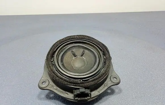 Audi A6 Allroad C6 Subwoofer speaker 4F0035411E