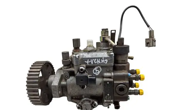 Toyota Avensis T220 Fuel injection high pressure pump 221006E140 09650020002