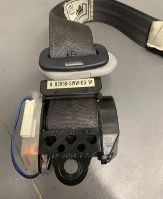 Honda CR-V Rear seatbelt 82850SWWG0