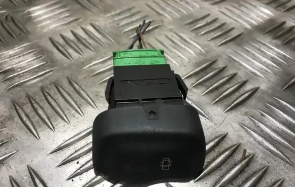 Renault Scenic I Central locking switch button 841242b