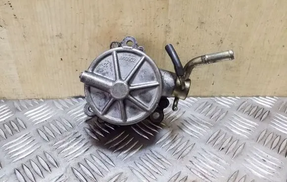Mazda 6 Vacuum pump RF5C18G00 X2T58172