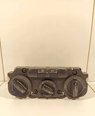 Volkswagen PASSAT B6 Interior fan control switch 74730920