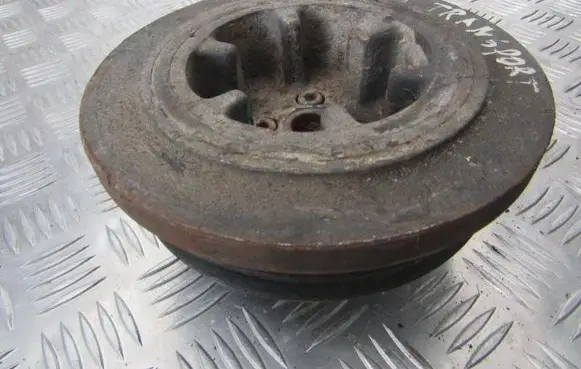 Volkswagen Transporter - Caravelle T4 Crankshaft pulley 069105263