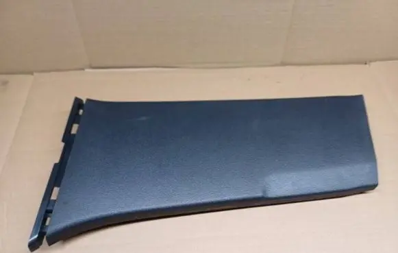 Skoda Fabia Mk3 (NJ) (B) pillar trim (bottom) 6V0867281A 6V0867281