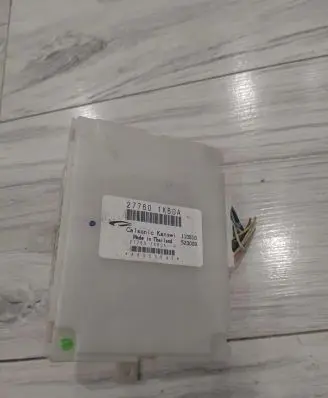 Nissan Juke I F15 Air conditioner control unit module 27760-1KB0A