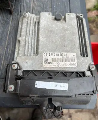 Audi TT TTS Mk2 Engine control unit/module 8J0907115 0261S02084