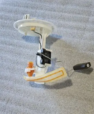 Mercedes-Benz GL X166 Fuel level sensor A1664700490 A1665400517