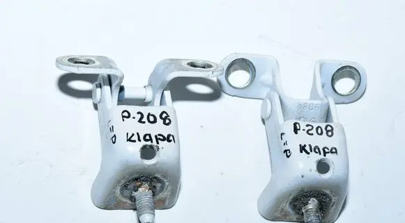 Peugeot 208 Tailgate/trunk/boot hinge 9801087880