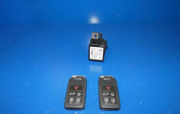 Volvo S60 Ignition lock AH4N15607AE 28227917 CCAB09LP0300T0