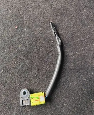 Mitsubishi Space Star Airbag deployment crash/impact sensor 8651A197