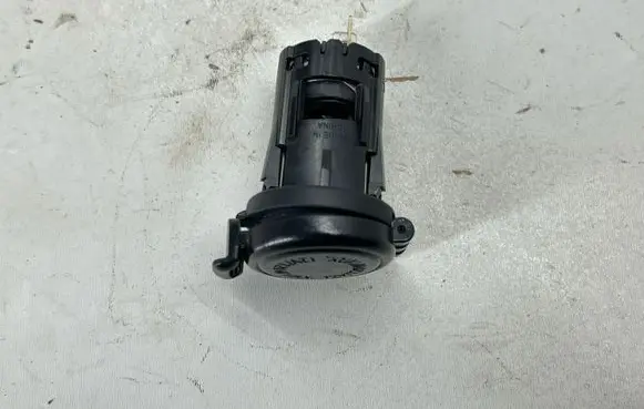 Subaru Forester SK 12 V Socket (front) 86711AL010 19415MD