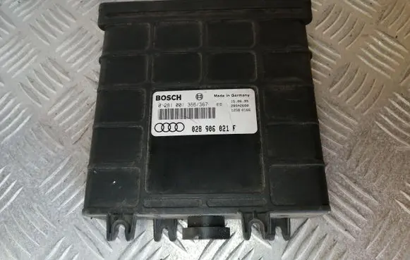 Audi A4 S4 B5 8D Engine control unit/module 028906021F 0281001366