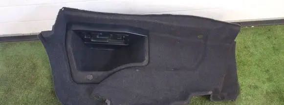 BMW 4 F32 F33 Trunk/boot side trim panel 7467122