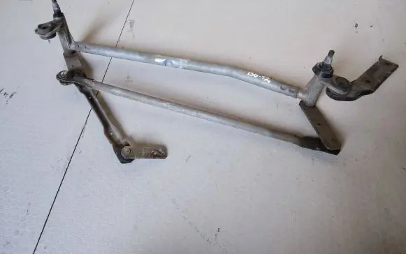 Volkswagen PASSAT B6 Front wiper linkage 3C1955023E A9738881