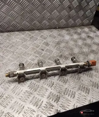 Volkswagen Golf VI Fuel main line pipe 03F133320C