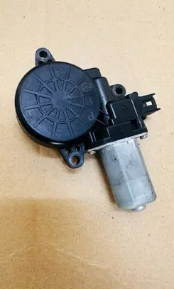 Mazda 6 Rear door window regulator motor D6515858X