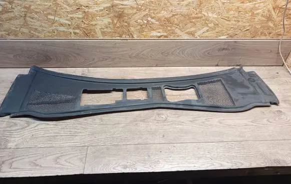 Volkswagen PASSAT B6 Wiper trim 3B1819417C