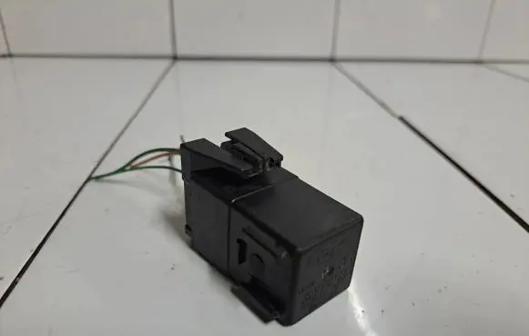 Ford Transit - Tourneo Connect Other relay 6T1T13350AA