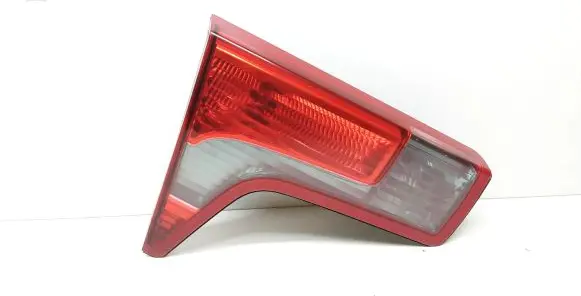 Citroen C5 Tailgate rear/tail lights 89032711 89034085