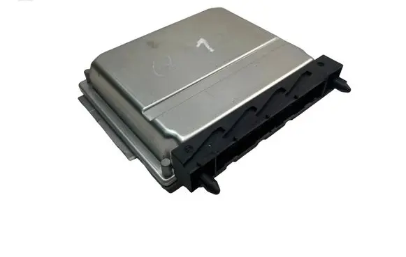 Volvo XC90 Engine control unit/module 08675760A 0261207712