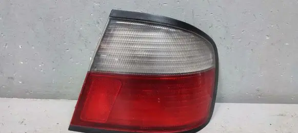 Nissan Primera Rear/tail lights 265509F600