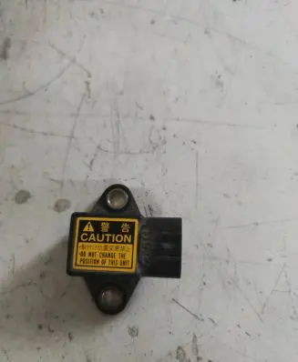 Toyota RAV 4 (XA20) Airbag deployment crash/impact sensor 8944160010 8941060410