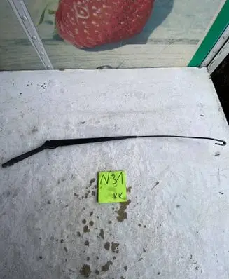 Ford Focus Front wiper blade arm XS4117526BC