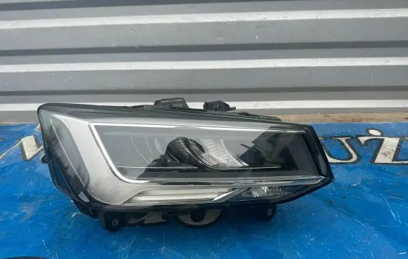 Audi Q2 - Headlight/headlamp 81A941012
