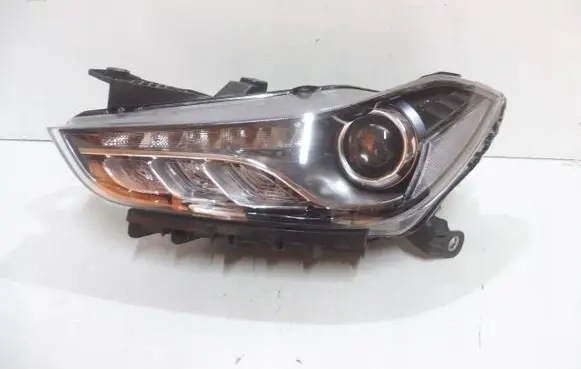 Maserati Ghibli Headlight/headlamp 24L7-T1