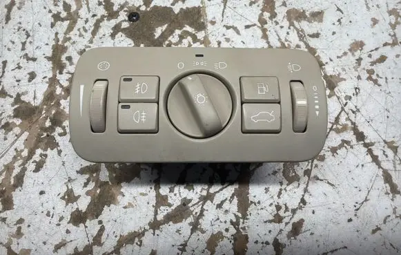 Volvo XC70 Light switch 30739423