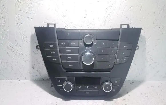 Multifunctional control switch/knob